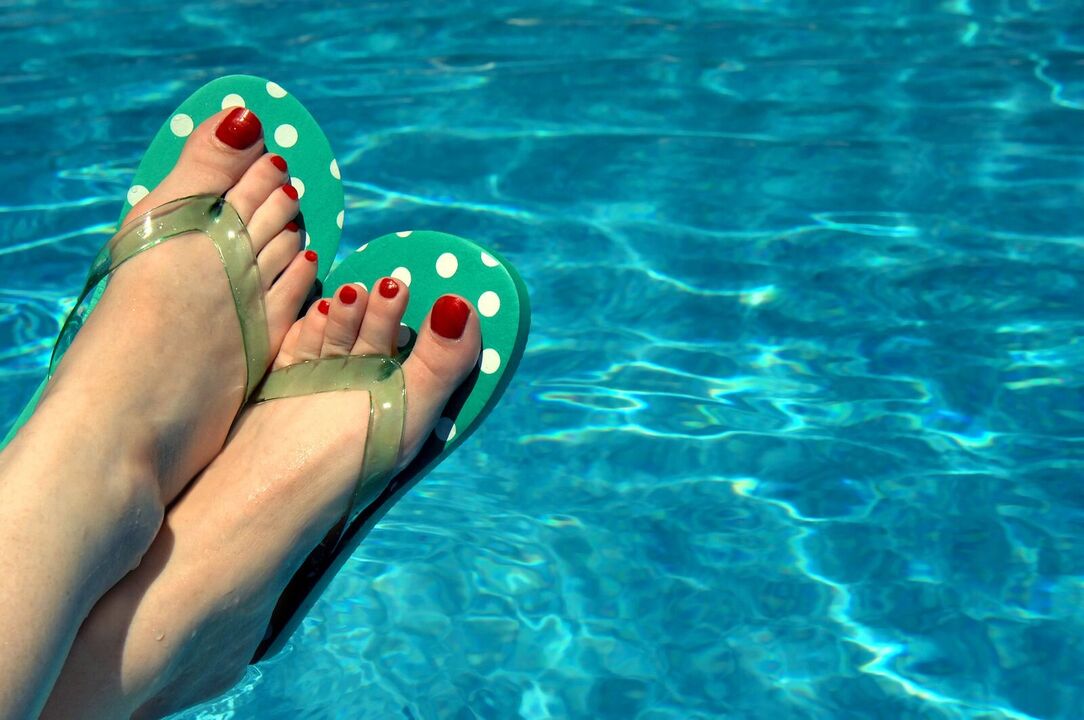 wear shoes in the pool to avoid fungus