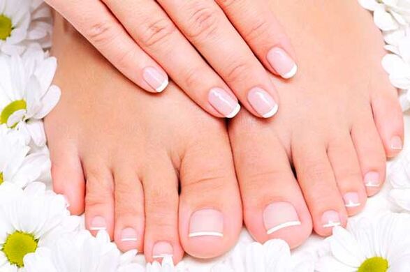 healthy nails after fungal treatment